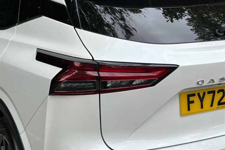 2022 Nissan Qashqai 1.3 DIG-T MH TEKNA 5DR Hatchback Petrol Manual