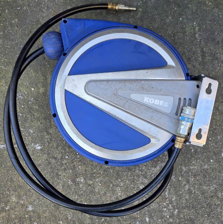 KOBE retractable air hose 10M. READ DESCRIPTION PLEASE.