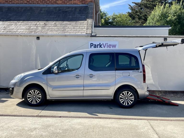 PEUGEOT PARTNER 1.6 HDi 100 RS HORIZON ALLIED MOBILITY CONVERSION WHEELCHAIR