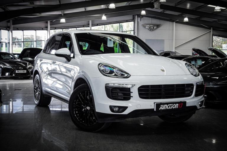 2016 Porsche Cayenne 3.0 TD V6 TiptronicS 4WD Euro 6 (s/s) 5dr ESTATE Diesel Automatic