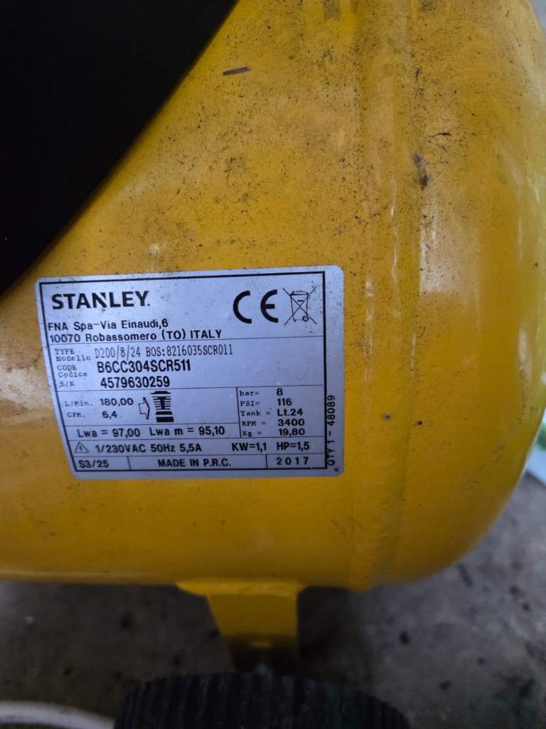 Stanley D200/8/24 Air Compressor