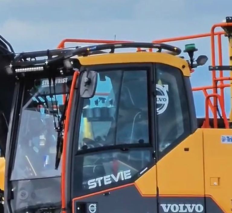 Volvo excavator Mittx light bar