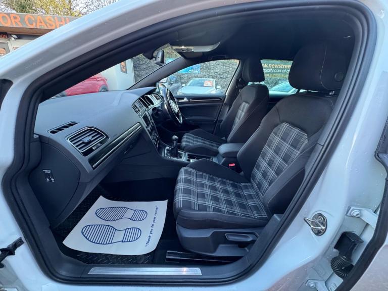 2016 Volkswagen Golf 2.0 TDI BlueMotion Tech GTD Euro 6 (s/s) 5dr HATCHBACK Diesel Manual