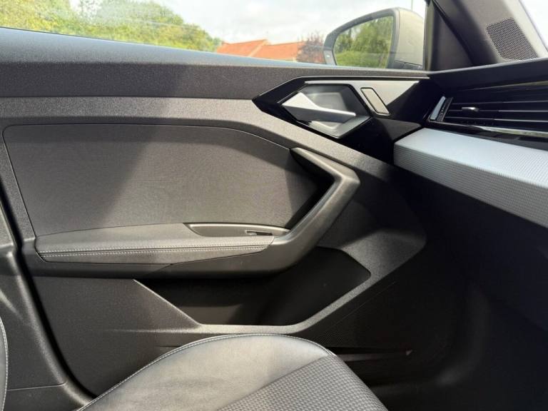 2019 19 AUDI A1 1.5 TFSI 35 S LINE SPORTBACK 5DR PETROL MANUAL EURO 6 (S/S) (150