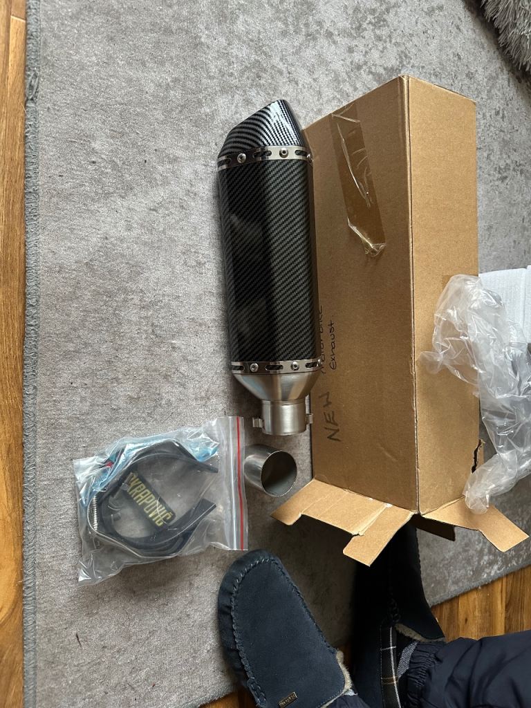 End can for motorcycle 