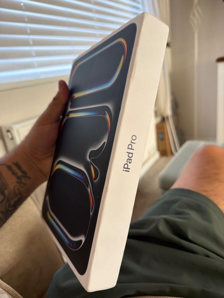 iPad Pro 11inch M5 256gb, £350.00 for Sale in Retford, Nottinghamshire ...
