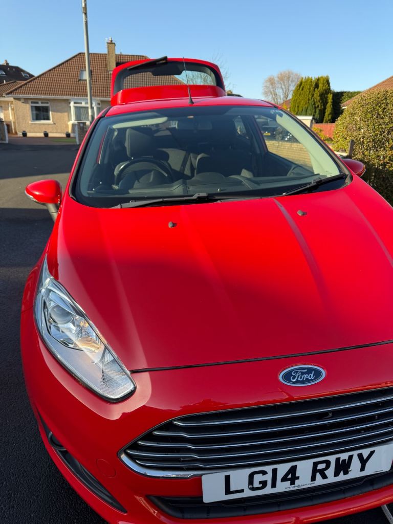 Ford, FIESTA, Hatchback, 2014, Manual, 1241 (cc), 3 doors