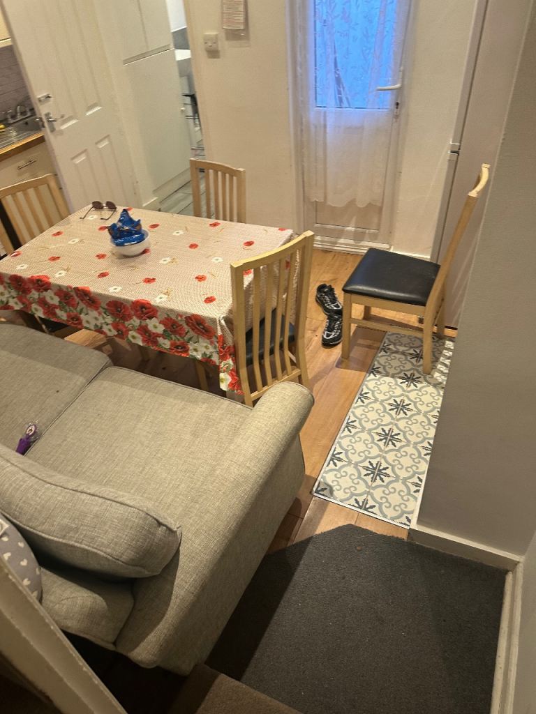 2 Bedroom In Norbury 
