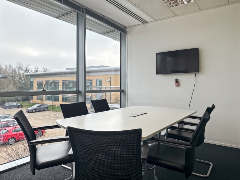 Cambridge - CB236DP \ Office for Rent with 4 Workstations