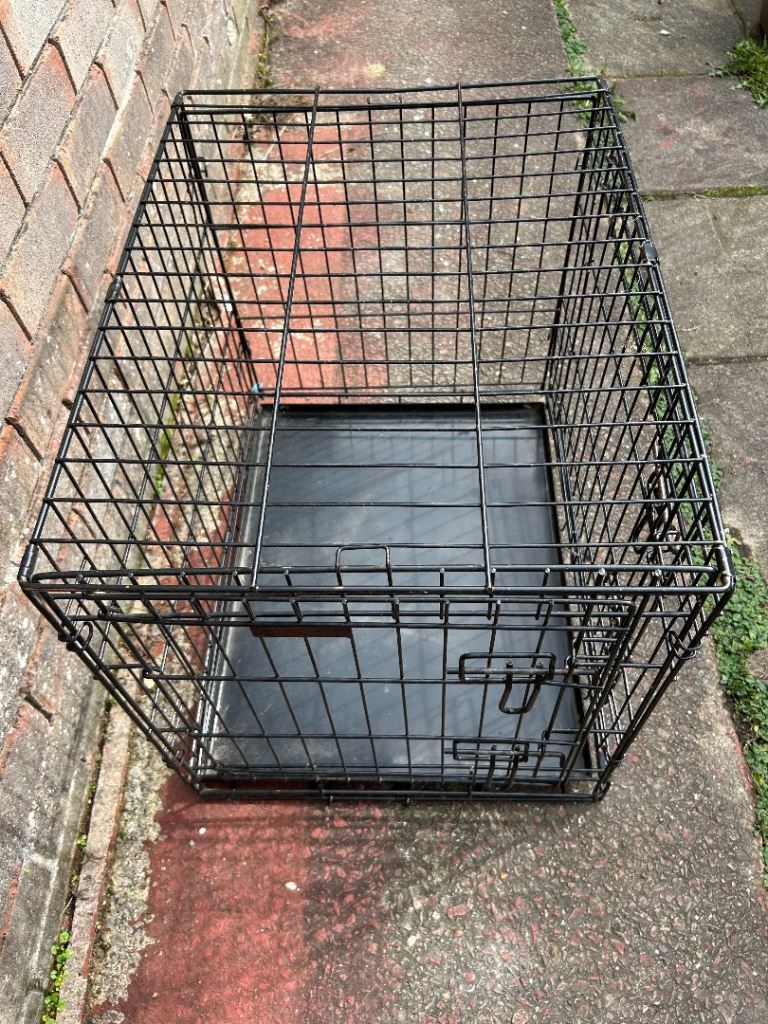 Small metal foldable dog crate