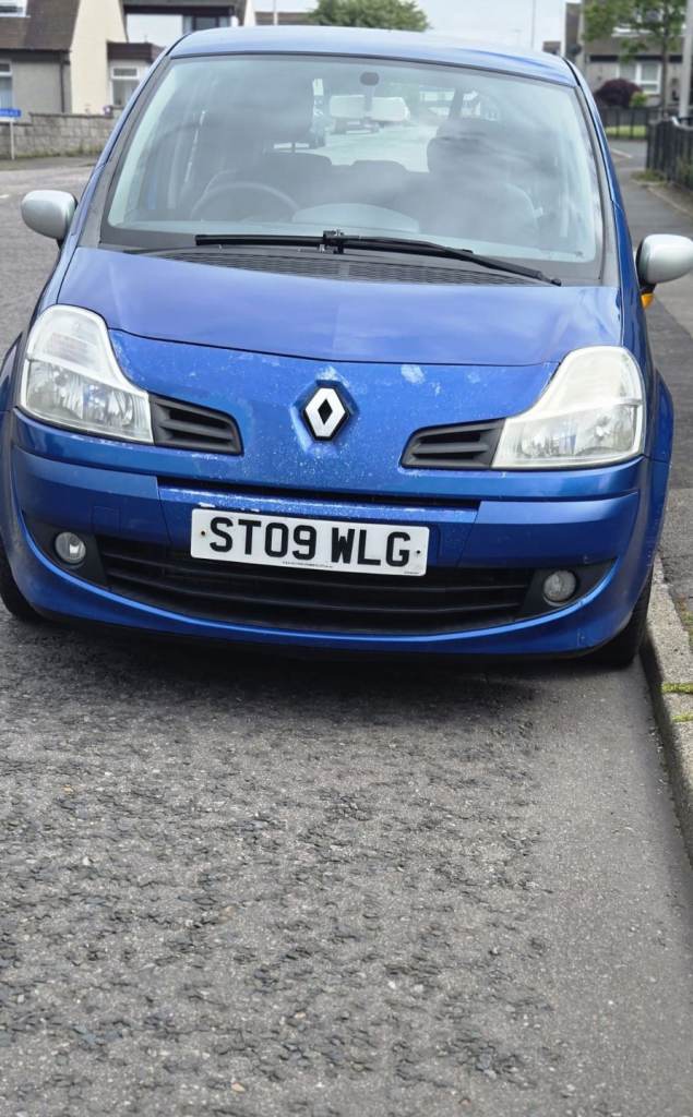 Renault, GRAND MODUS, Hatchback, 2009, Manual, 1461 (cc), 5 doors