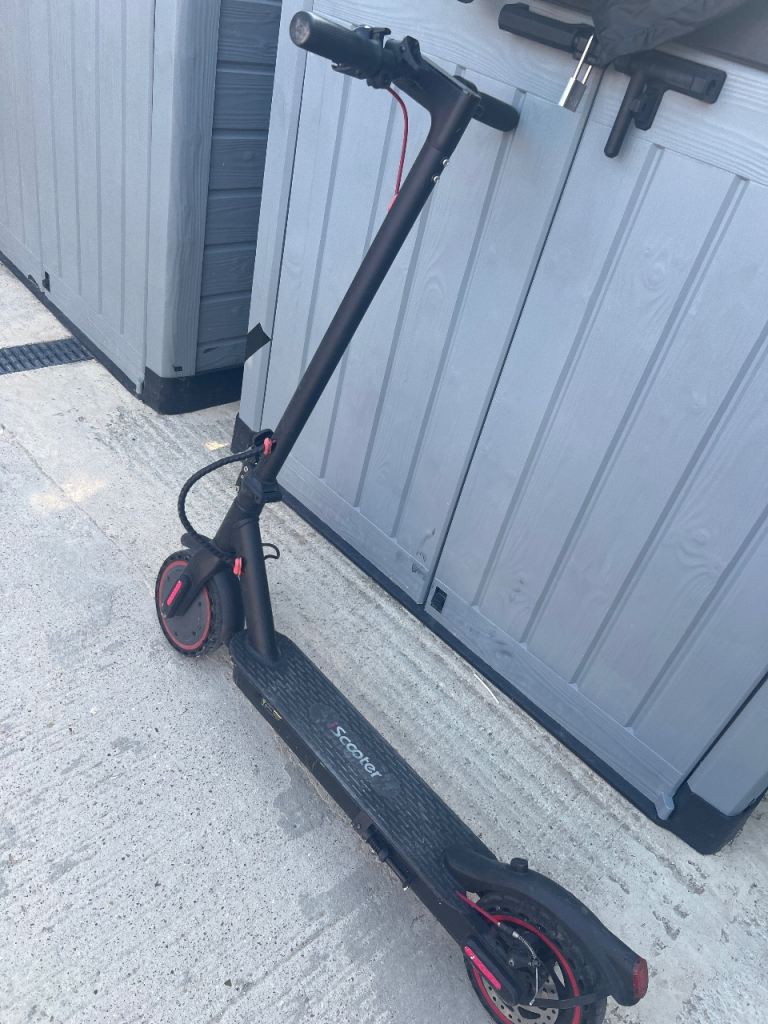  Electric Scooter Iscooter
