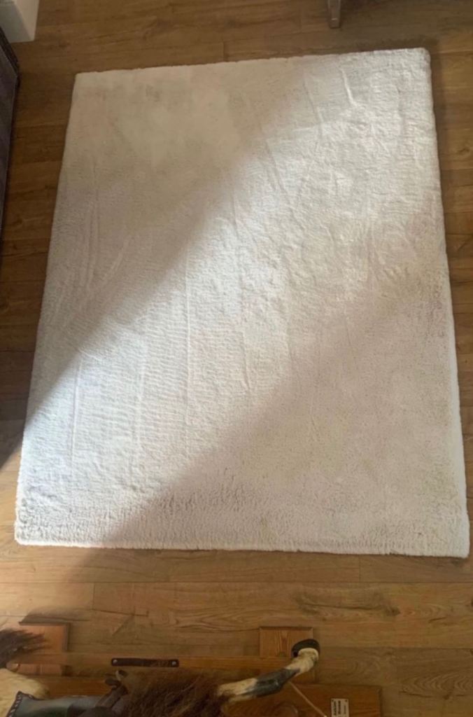 Rug cream faux fur 