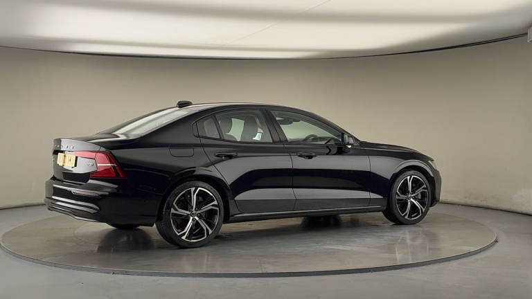 2023 Volvo S60 Plus Dark B5 (250 hp) Saloon Petrol/Electric Hybrid Automatic