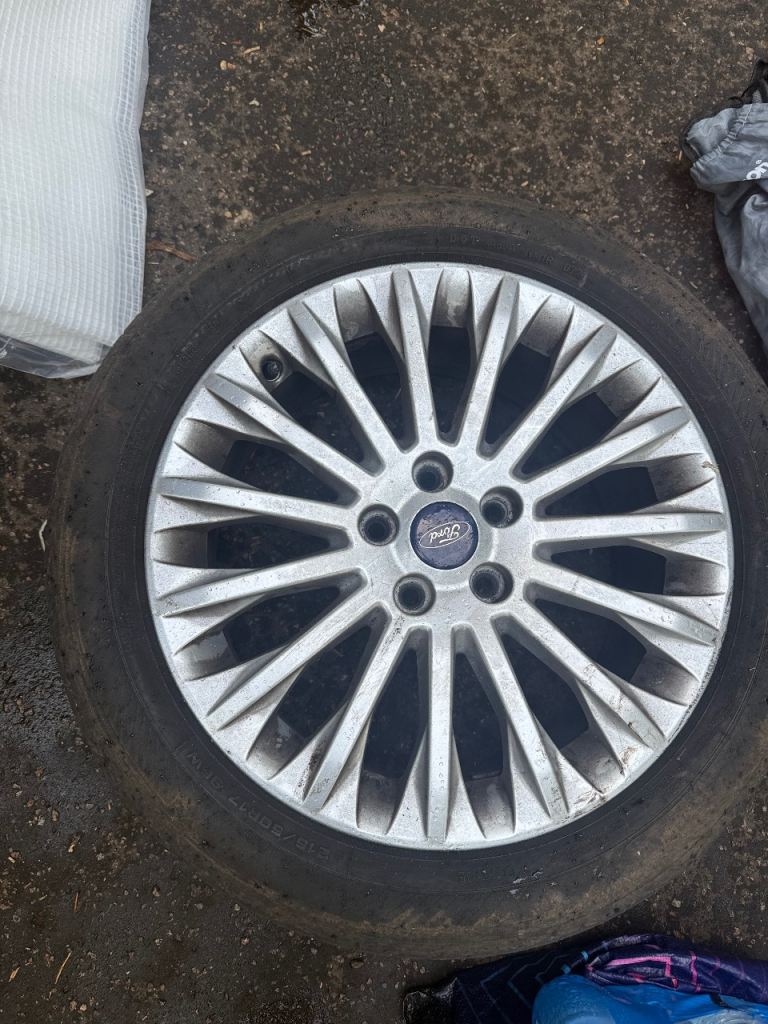 Ford alloy wheels 