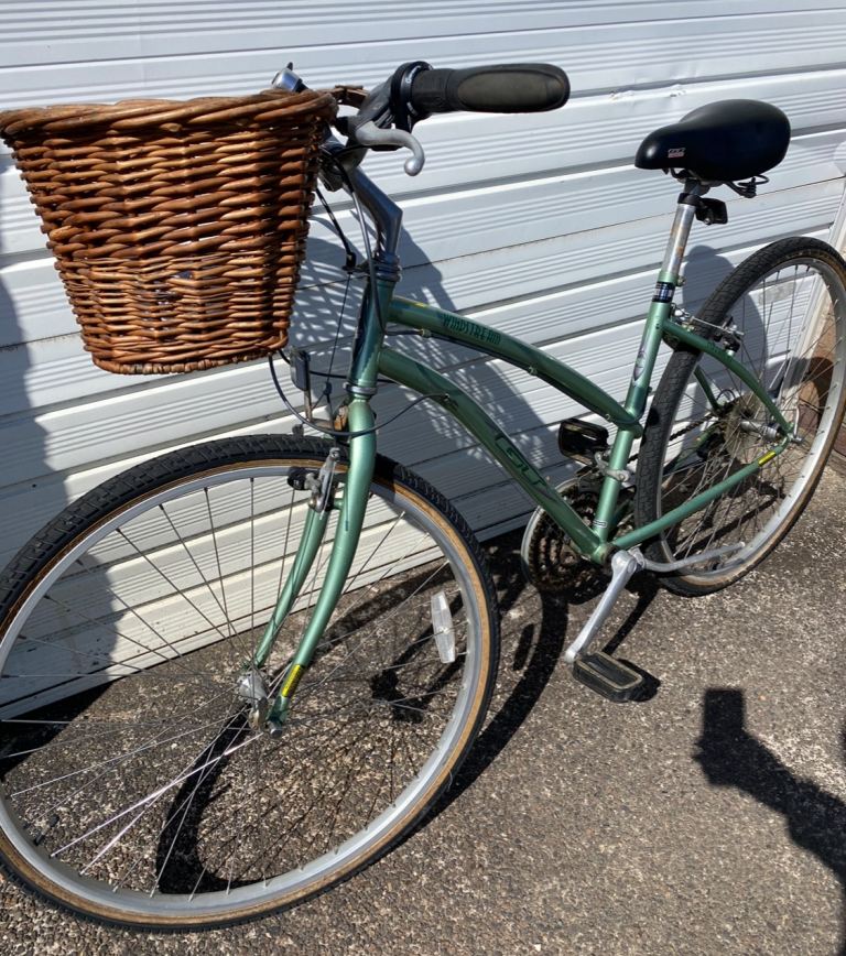 GT ladies bike 18”
