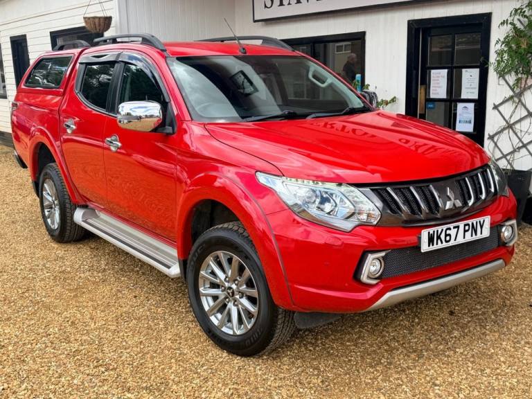 2017 67 MITSUBISHI L200 2.4 DI-D DC BARBARIAN PICKUP DOUBLE CAB 4DR DIESEL AUTO