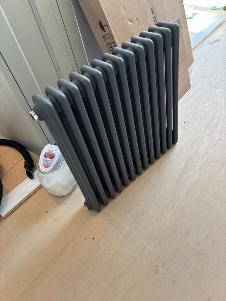 Triple column radiator