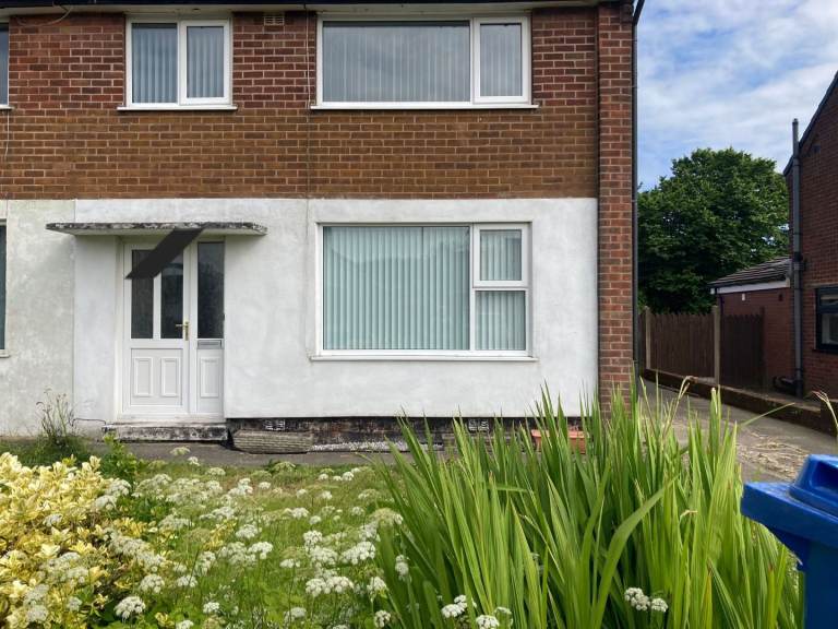 3 BEDROOM SEMI DETACHED HOUSE TO LET BB2 7DA