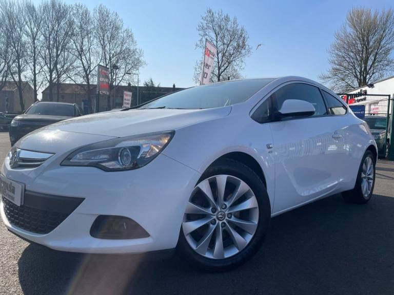2015 Vauxhall Astra GTC 1.4 SRI S/S 3d 138 BHP Hatchback Petrol Manual
