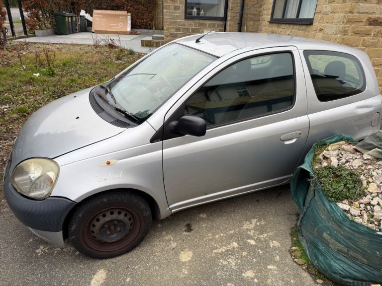 Toyota, YARIS, Hatchback, 2003, Manual, 998 (cc), 3 doors