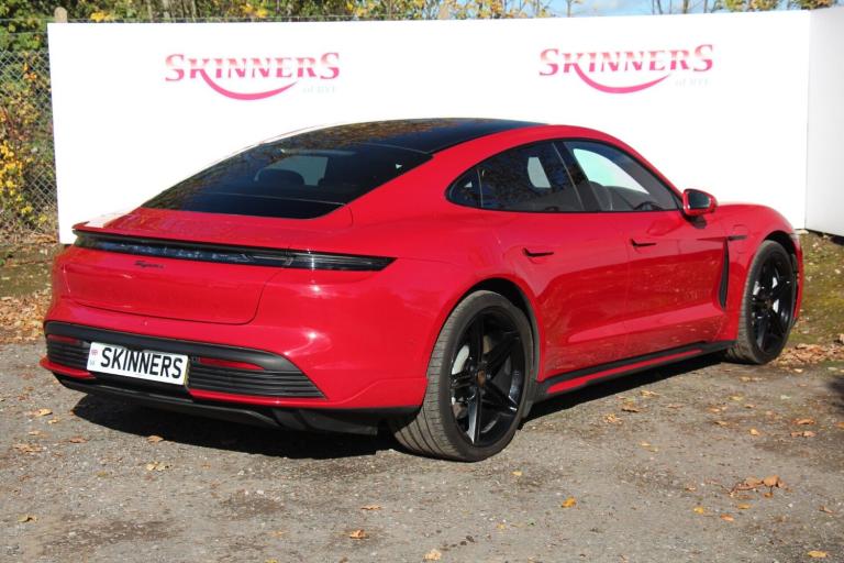 2021 Porsche Taycan BASE Saloon Electric Automatic