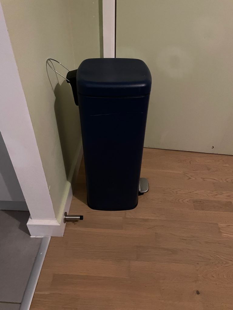 Kitchen bin - Navy/Dark Blue good condition