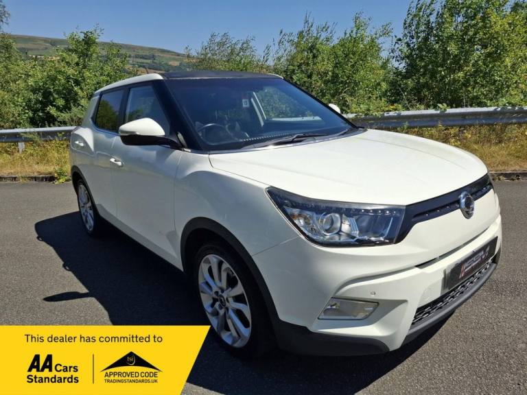 2016 Ssangyong Tivoli 1.6 ELX 5dr HATCHBACK PETROL Manual