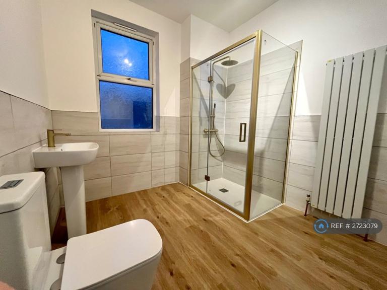 2 bedroom house in Gilbert Street, Eccles, Manchester, M30 (2 bed) (#2723079)