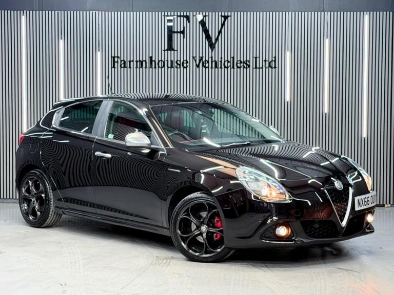 2016 Alfa Romeo Giulietta 1.6 JTDM-2 120 Tecnica 5dr HATCHBACK DIESEL Manual