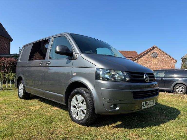 2014 Volkswagen Transporter 2.0 TDI 102PS Highline Kombi Van Only 82,000 Miles With FSH + NO VAT ...