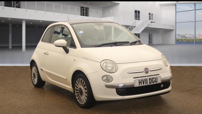 2011 Fiat 500 1.2 Lounge Hatchback 3dr Petrol Dualogic Euro 4 (69 bhp) Petrol