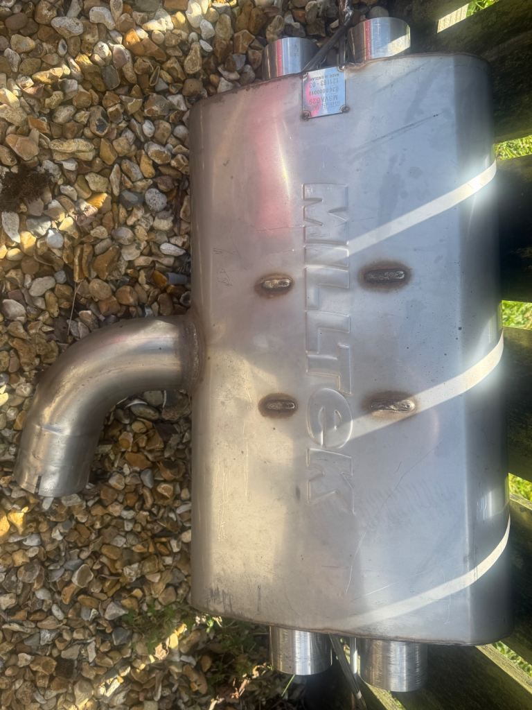 Golf R exhaust