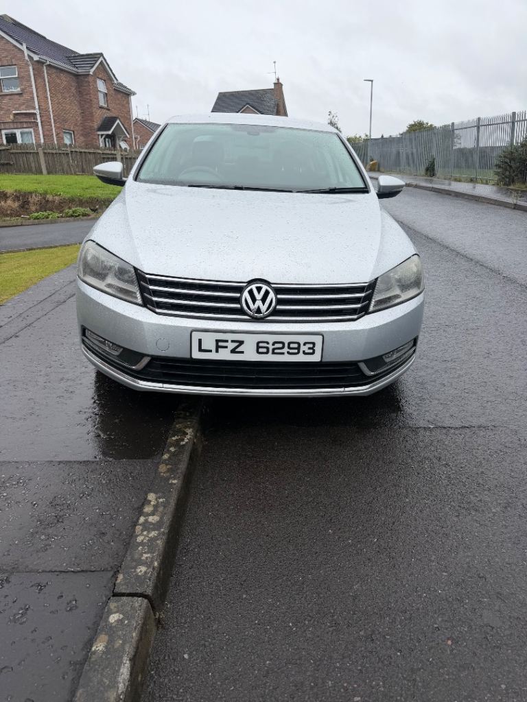 Volkswagen, PASSAT, Saloon, 2012, Manual, 1968 (cc), 4 doors