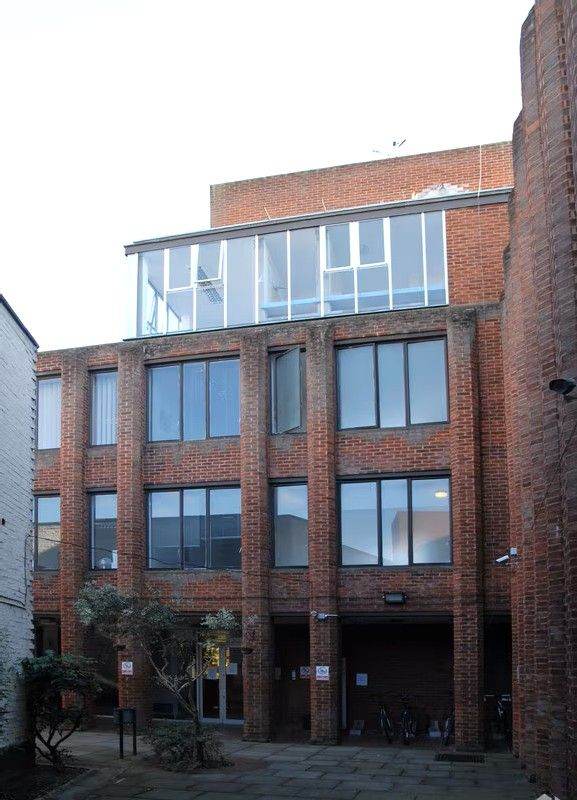 Office Suites / Beauty Studio's available to rent in NR3