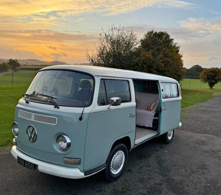 1971 VW T2 Early Bay