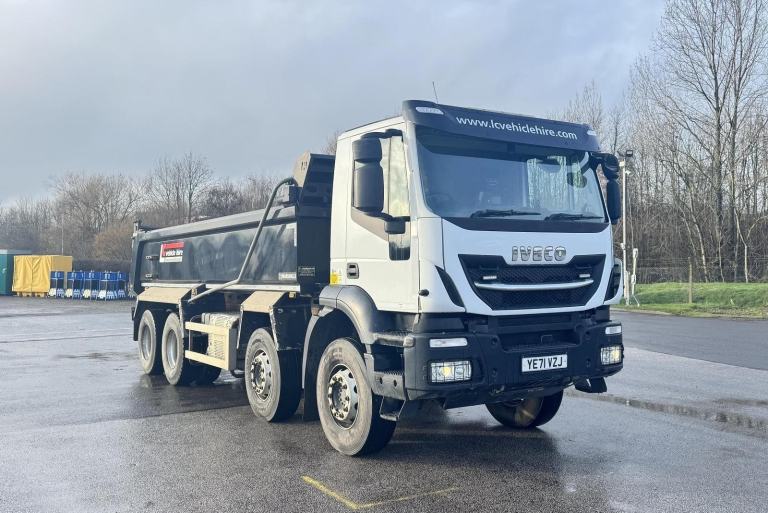 2022 71 plate Euro 6 Iveco Stralis X-Way 8×4 32t Tipper