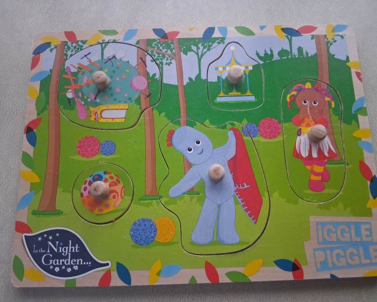 In The Night Garden Wooden Peg Puzzle –(Rare)