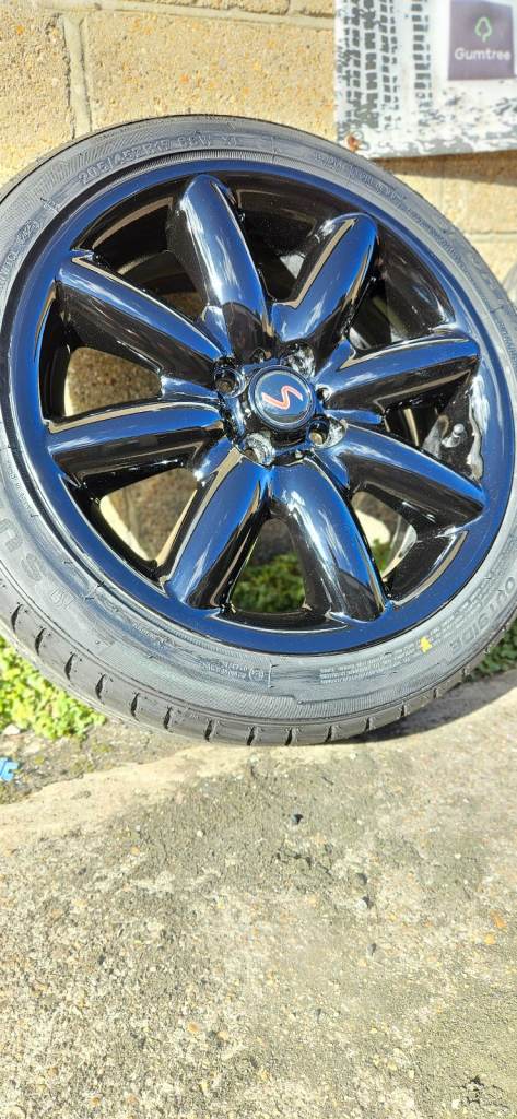 Genuine Mini Cooper S 17" R53, R56 Alloy Wheels with New Tyres