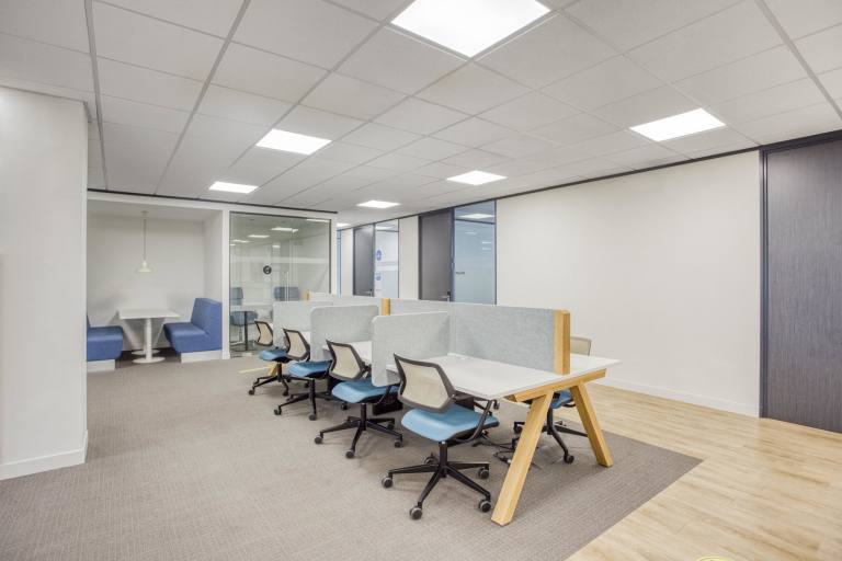 Liverpool - L2 1TS \ Join a Shared Workspace Today