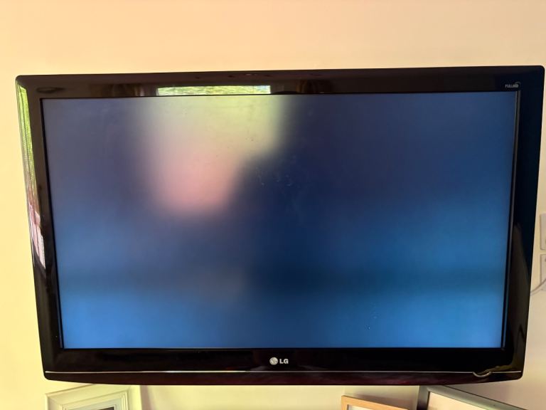 LG 42inch TV 