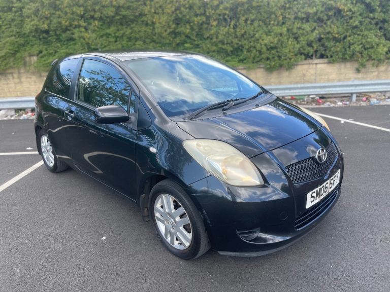 Toyota, YARIS, Hatchback, 2006, Manual, 996 (cc), 3 doors