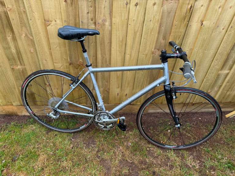  specialized Silver Road Bike - very good Condition, Ready to Ride