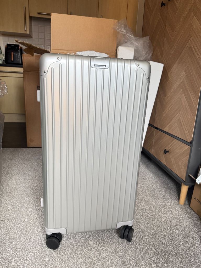 Brand New Aluminium Silver 30’ Suitcase