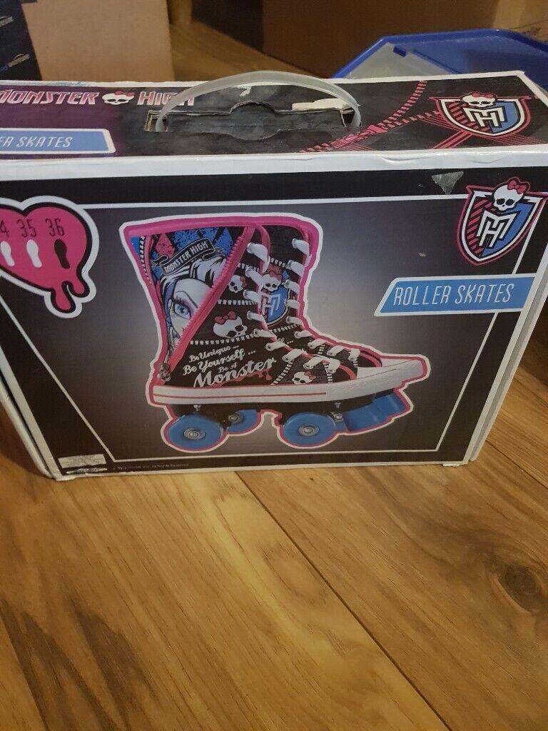 Monster High Roller Skates