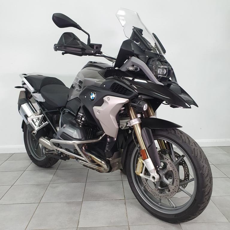 2017 BMW R1200GS TE Exclusive Low Chassis & Seat – FSH – 20K Miles – Stunning