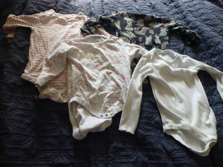 Bundle girls 12-18 Month clothes good used condition