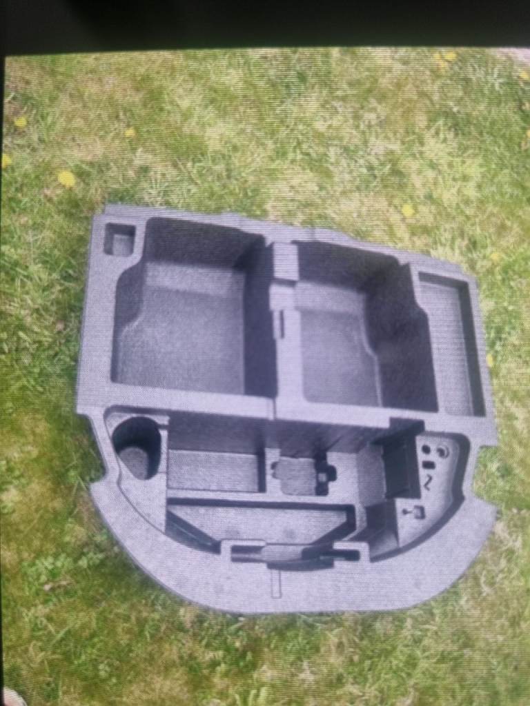 2x spare cover skoda superb