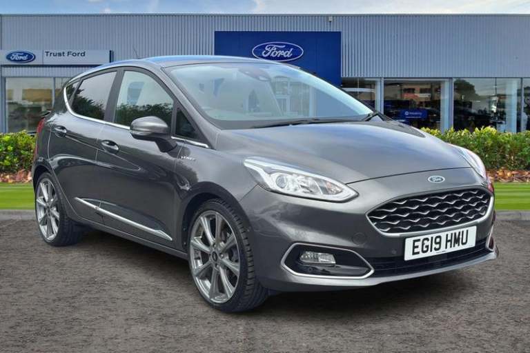 2019 Ford Fiesta 1.0 EcoBoost 5dr Auto with Panoramic Roof, Park Assist, Sat Nav, Front & Re Hatc...
