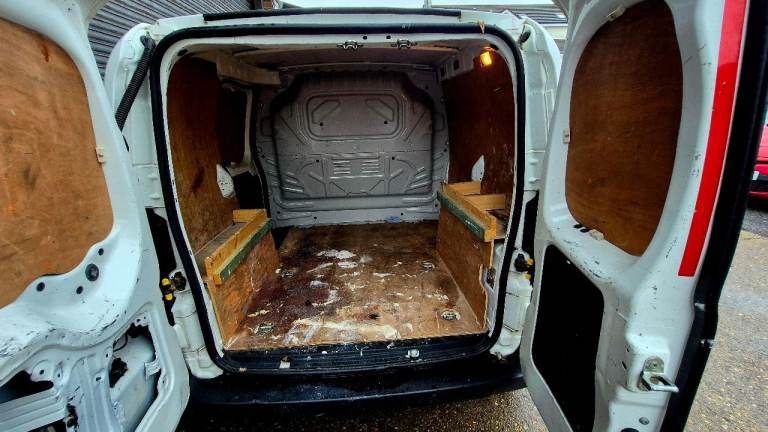 Peugeot, BIPPER, Panel Van, 2014, Manual, 1248 (cc)